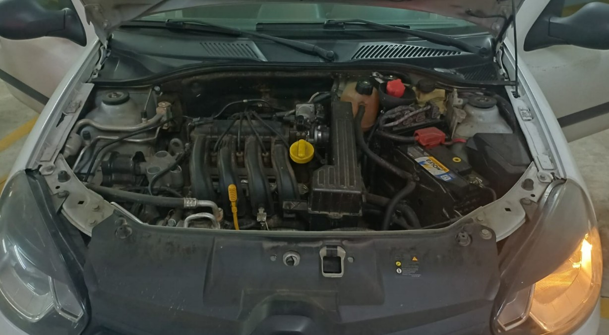 
								Clio full									