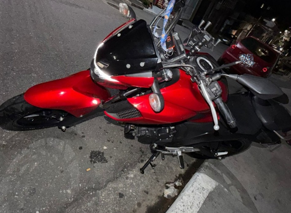 
								Yamaha/FZ25 Fazer full									