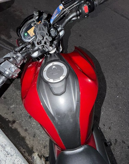 
								Yamaha/FZ25 Fazer full									